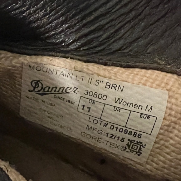 Danner Mountain Light II Hiking Boots, Women's Size 11 - Picture 6 of 6